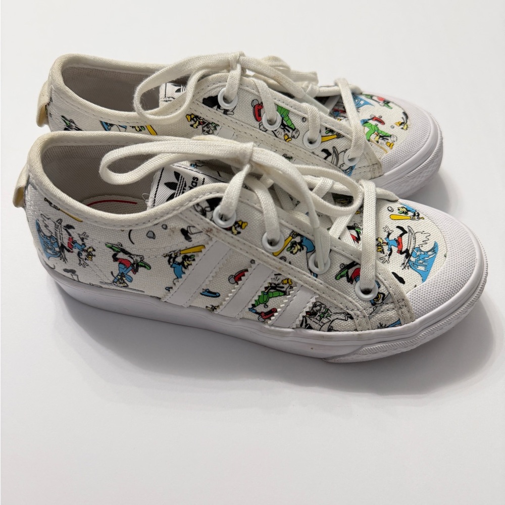 Adidas Nizza X DISNEY Sports Goofy Sneakers Youth Boy Girl Size 1.5 Shoes